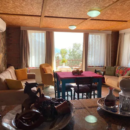 森姆勃拉别墅酒店 酒店