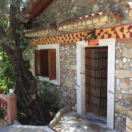 酒店 森姆勃拉别墅酒店 3*