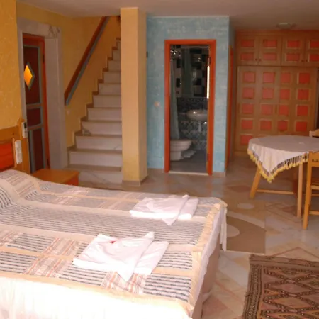 森姆勃拉别墅酒店