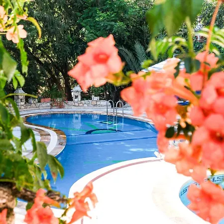 ホテル Symbola オルデニズ