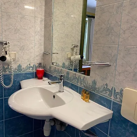 Hotel Symbola 4*