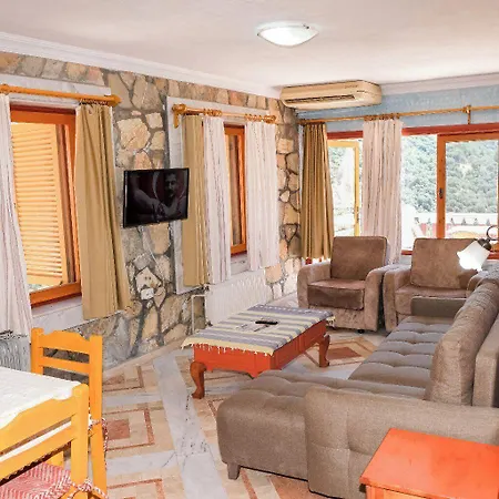 Symbola Otel 3*