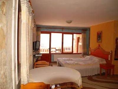 Symbola 3*