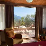 Symbola Hotel 3*